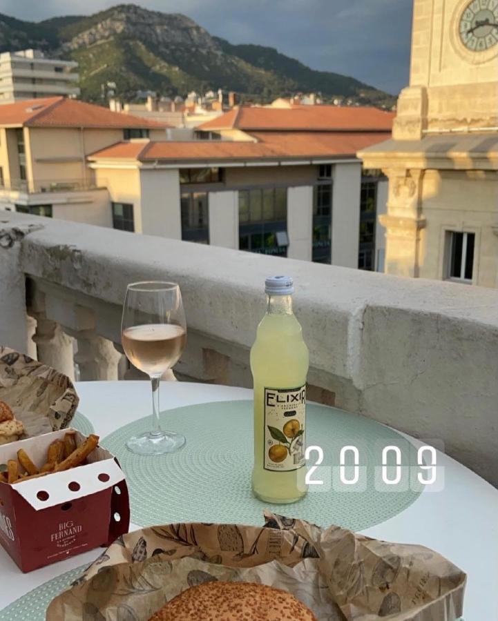 Les Terrasses: Romantic Charm in Central Toulon Exterior photo
